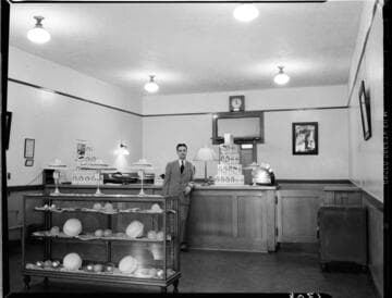 Commercial lighting