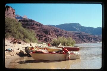 Camp; head of Unkar
