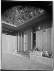 Go to image 8.