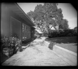 Go to image 6.