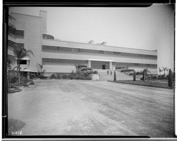Hollywood Turf Club